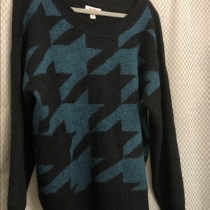 EVRI Teal and Black Geometric Sweater